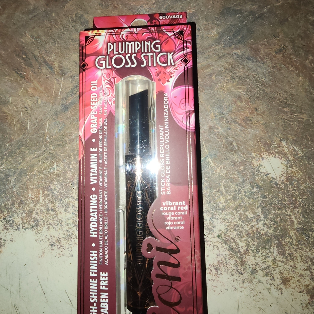 Plumping Gloss Stick - Vibrant Coral Red
